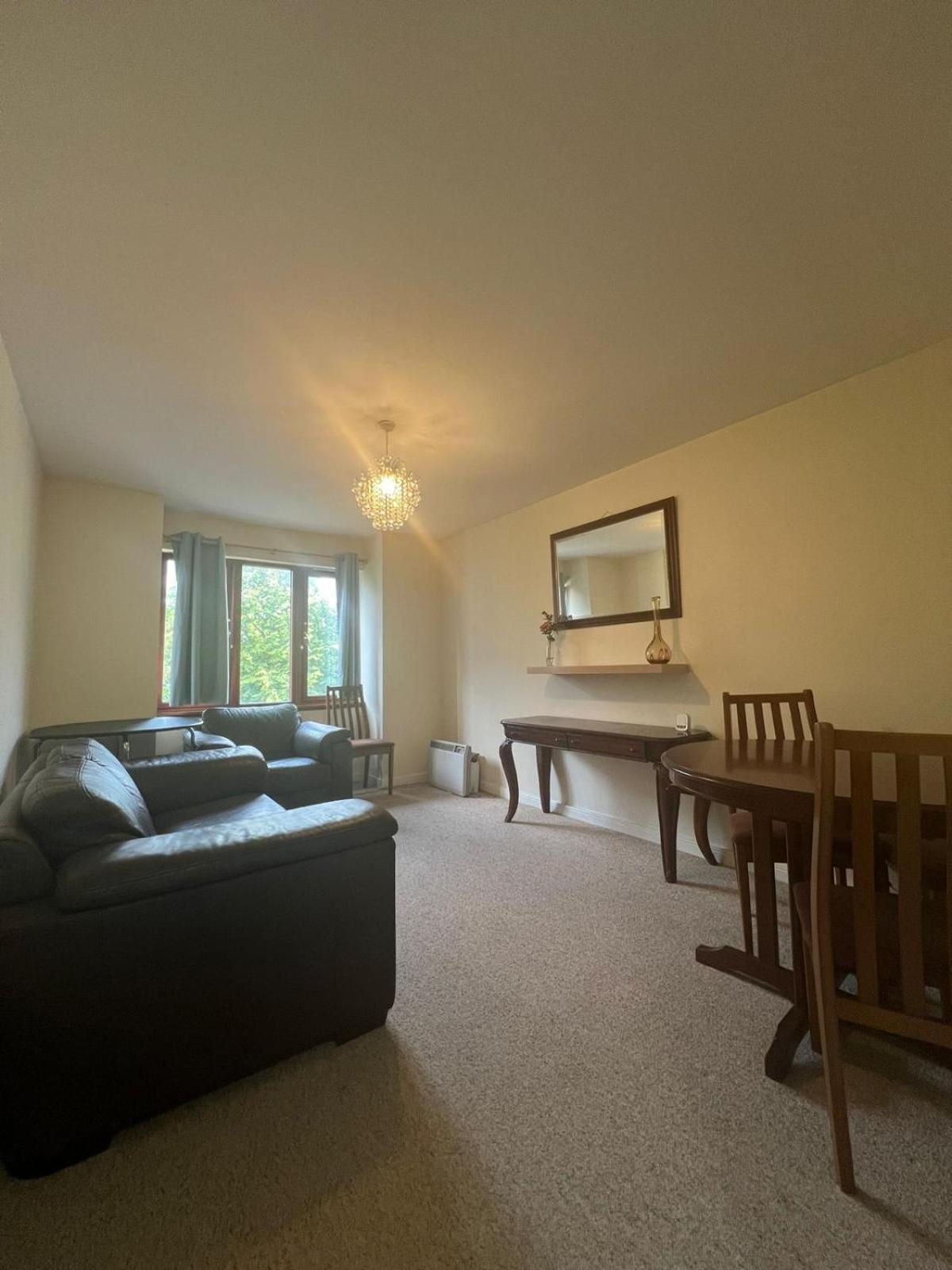 Apartment 2 Bed Centre Holburn Space *